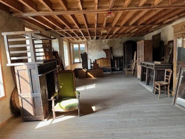 Bâtiment en granit à vendre 13 pièces SAINTE MARIE LAUMONT (14)