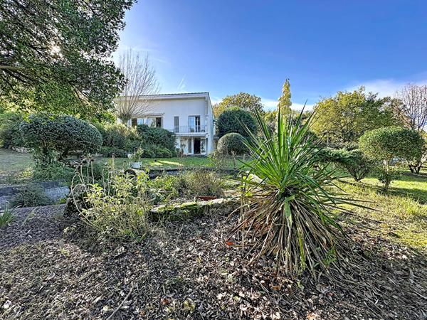 A vendre Maison (82) carreyrat de type 4 avec sous sol et parcelle détachable à bâtir