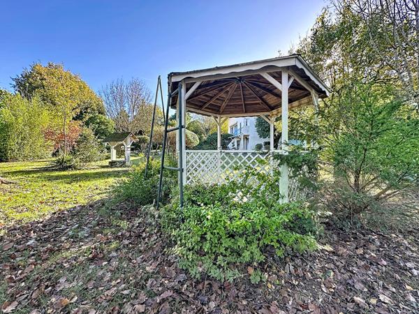 A vendre Maison (82) carreyrat de type 4 avec sous sol et parcelle détachable à bâtir