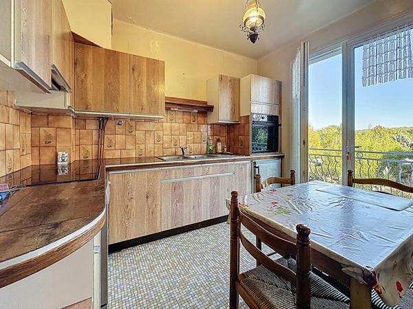 A vendre Maison (82) carreyrat de type 4 avec sous sol et parcelle détachable à bâtir