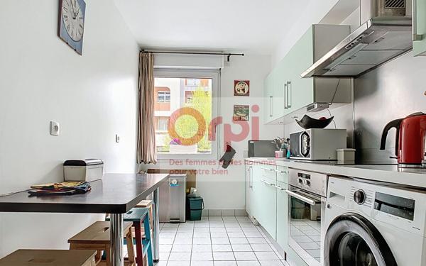 Appartement à vendre    3 pièces • 78,88 m2 Issy-les-Moulineaux