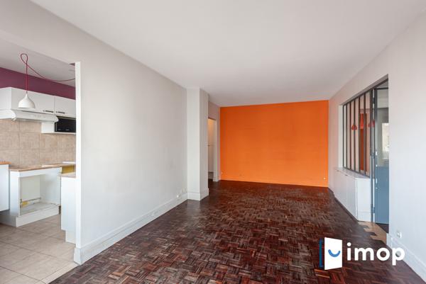 Quartier Falguière. M*Vaugirard. 56m2 avec balcons.