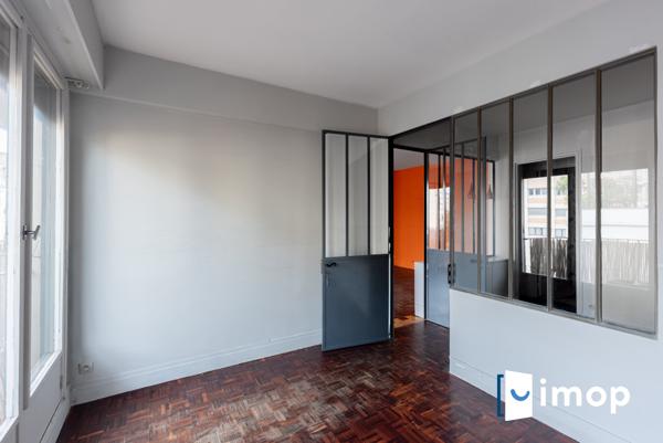 Quartier Falguière. M*Vaugirard. 56m2 avec balcons.