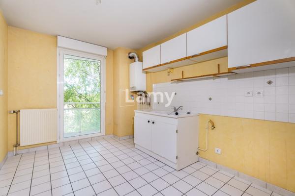 Parking + appartement