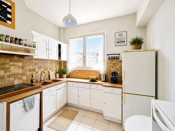 A vendre, appartement de type 5 dans l'hyper-centre de Périgueux 24000