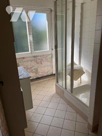 Maison avec 3 chambres, garage, jardin