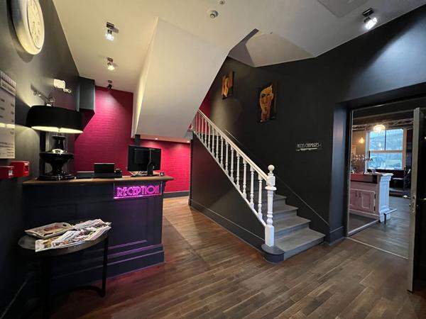 HOTEL A 1 h20 de PARIS GARE DE LYON !!