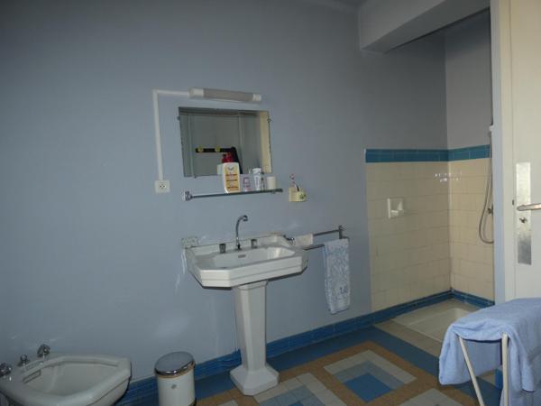 Maison de 187m², 4 chambres 3 salles de bain, avec cour de 20m²