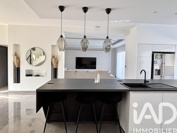 Maison à vendre 6 pièces 185 m² Saran