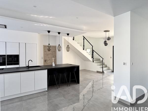 Maison à vendre 6 pièces 185 m² Saran