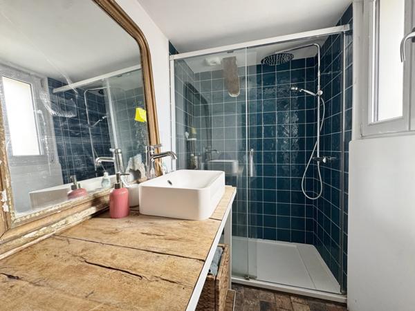 Appartement  3 pièce(s)  2 chambre(s)  72.7 m²