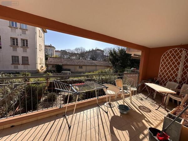 Appartement à vendre à La Seyne-sur-Mer dans le Var (83500), ref : 14517/546   
CHATEAUBANNE