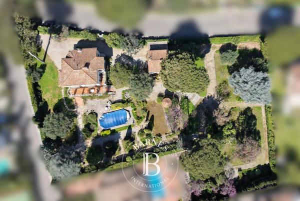 Antibes, Villa  190 m² à vendre