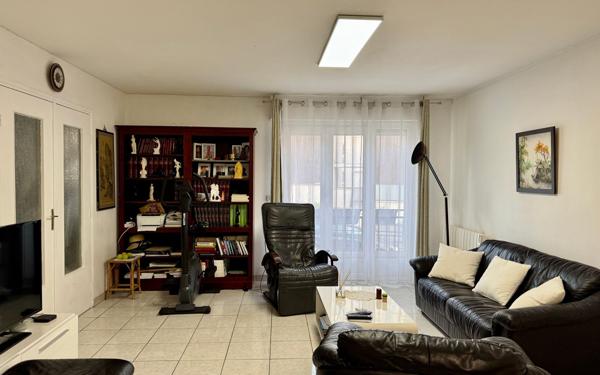 Maison à vendre    4 pièces • 955 m2 Champigny-sur-Marne