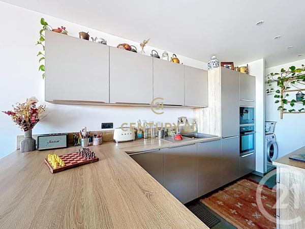 Appartement F4 à vendre  4 pièces - 82 m2 NOISY LE GRAND - 93