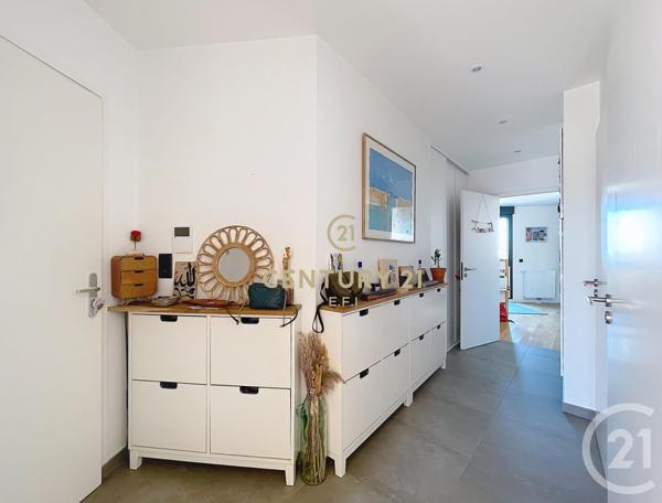 Appartement F4 à vendre  4 pièces - 82 m2 NOISY LE GRAND - 93