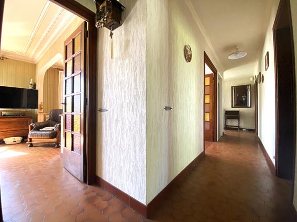 Maison à vendre à Vannes secteur gare 4 chambres sous-sol complet