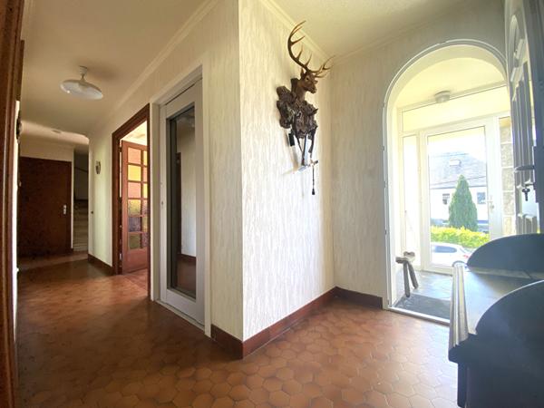 Maison à vendre à Vannes secteur gare 4 chambres sous-sol complet