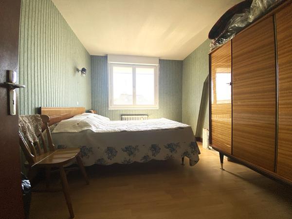 Maison à vendre à Vannes secteur gare 4 chambres sous-sol complet