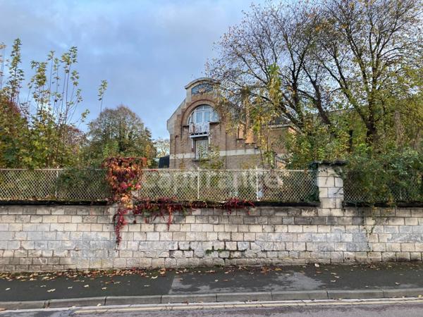 Maison à vendre 8 pièces SOISSONS (02)