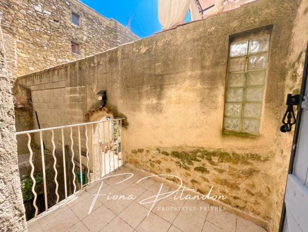 Appartement T2 avec balcon et caves