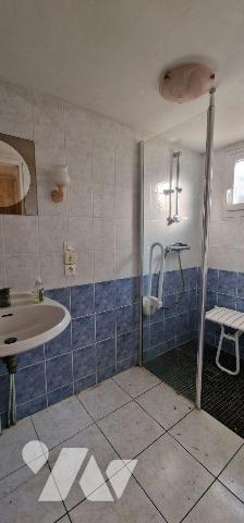 Maison à Vendre à Thouars (79100) en Deux-Sèvres (79)

Cette maison propose une surface habit...