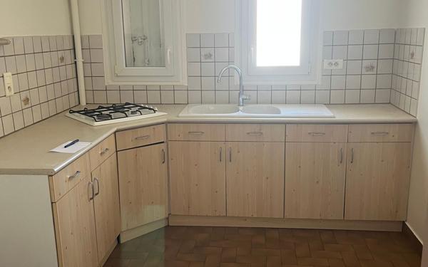 Appartement à louer    3 pièces •  Tours