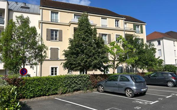 Appartement à vendre    3 pièces • 60 m2 Coulommiers