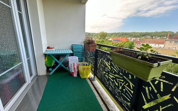 Appartement à vendre    3 pièces • 60 m2 Coulommiers