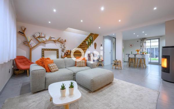 Maison à vendre    4 pièces •  Merville