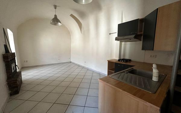 Appartement à louer    3 pièces •  Joyeuse