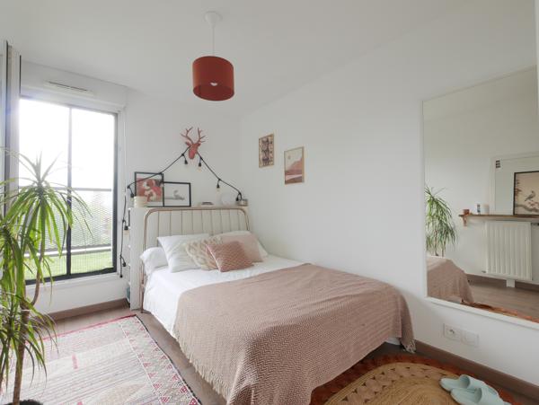Appartement
         4 pièces
        - 76 m² Exclusivité 290 000 € *