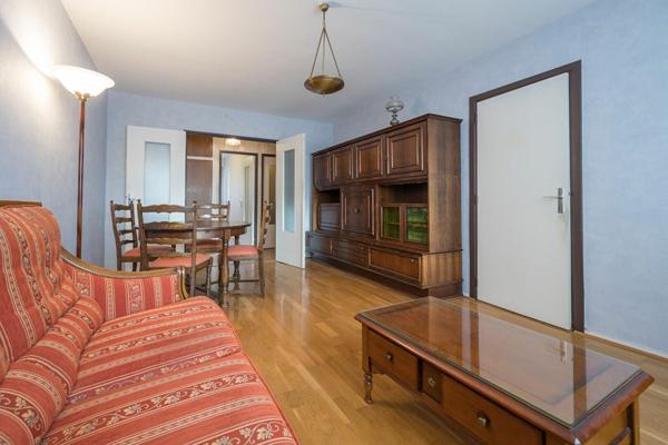 Appartement à vendre    3 pièces • 80 m2 Maubeuge