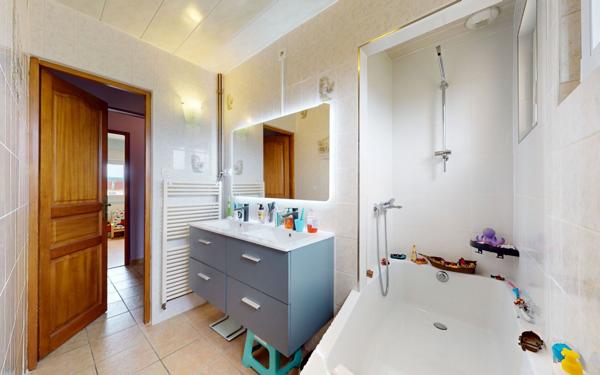 Maison à vendre    7 pièces •  Semécourt