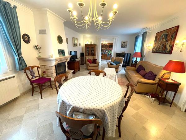 Maison 8 pièces 188.43 m2