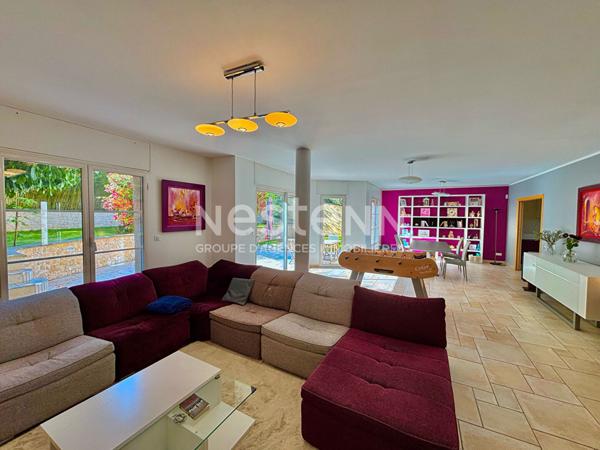 Nestenn Igny - Maison familiale de Prestige lumineuse de 250m², Secteur Palaiseau/Pileu, 6 chambres, bureau, double séjour avec accès terrasse/jardin, garage, sous-sol total, proche des commerces et transports