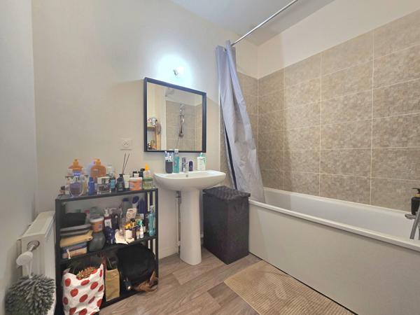 Appartement Rosny Sous Bois 3 pièce(s) 65m²