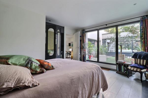 Loft Colombes 6 pièce(s) 154 m2