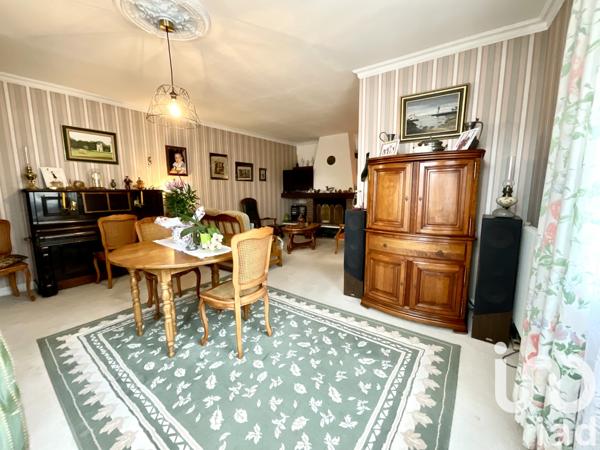 Maison à vendre 7 pièces 181 m² Mur-de-Sologne