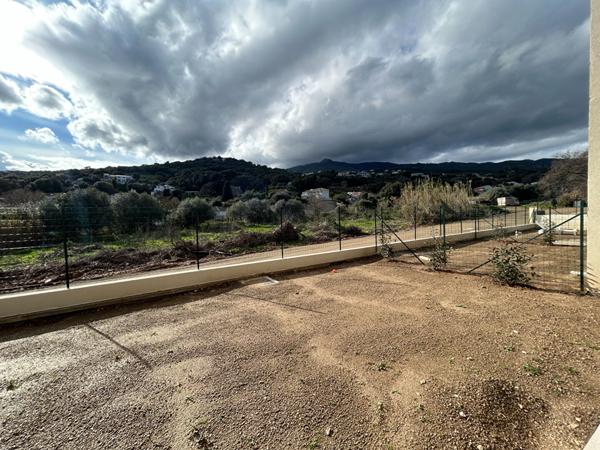 À vendre : Appartement neuf de 4 pièces à Borgo