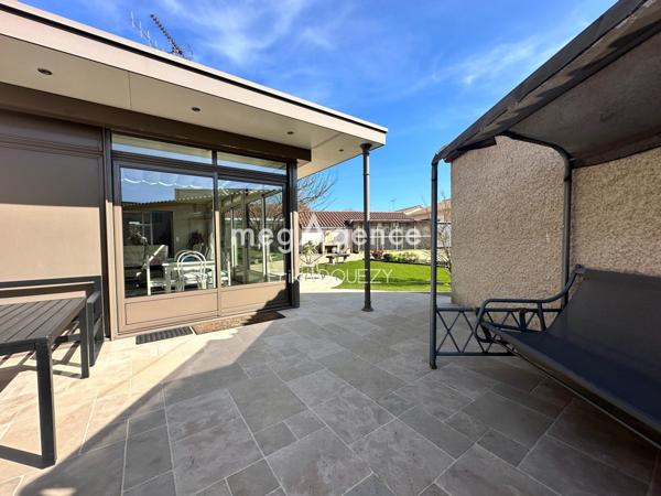 Maison à MAULEVRIER, 49360 - 7 pièces 215m²