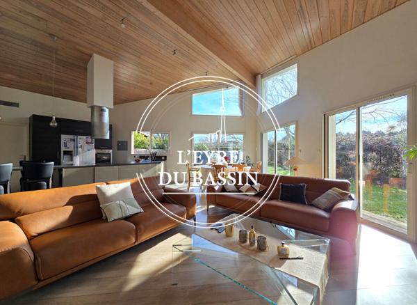 Maison 4 pièce(s) 142 m2 Lacanau de Mios