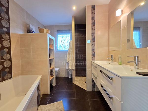 Maison 4 pièce(s) 142 m2 Lacanau de Mios