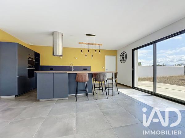 Maison à vendre 5 pièces 120 m² Port-des-Barques