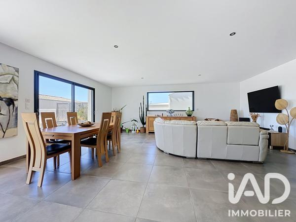 Maison à vendre 5 pièces 120 m² Port-des-Barques