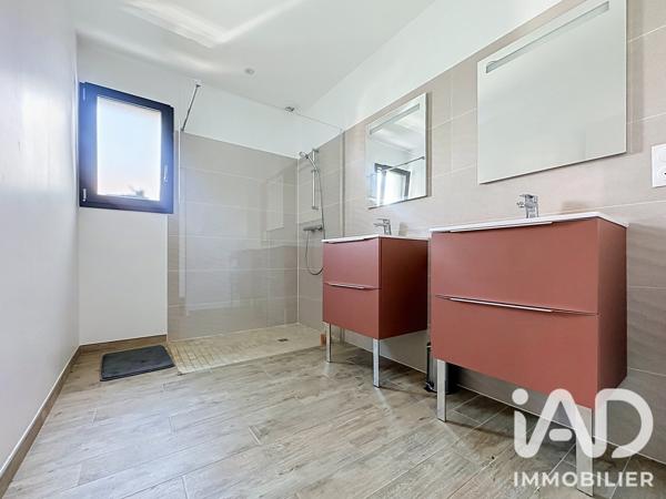 Maison à vendre 5 pièces 120 m² Port-des-Barques