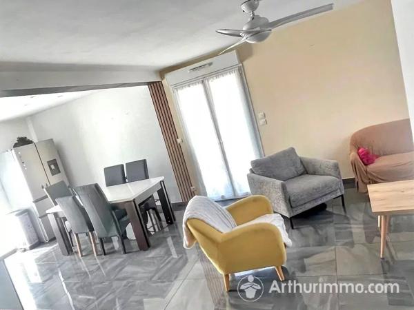Vente                                                      Maison
                        
                     5 pièces                      135 m2                     à Bians-les-Usiers