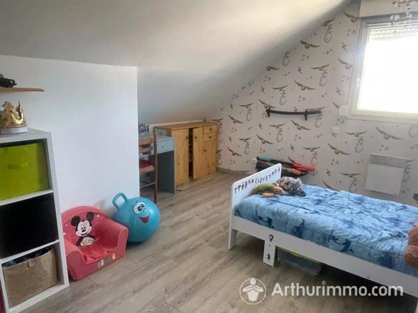 Vente                                                      Maison
                        
                     5 pièces                      135 m2                     à Bians-les-Usiers