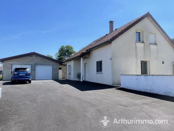 Vente                                                      Maison
                        
                     5 pièces                      135 m2                     à Bians-les-Usiers