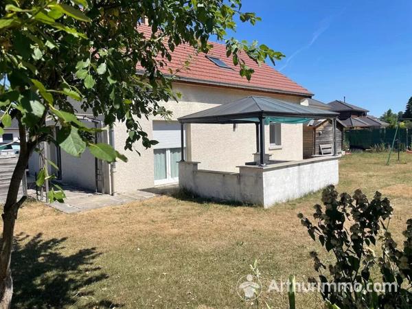 Vente                                                      Maison
                        
                     5 pièces                      135 m2                     à Bians-les-Usiers